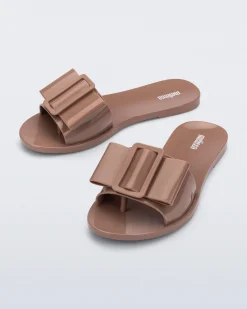 Slides*Melissa Babe Tan