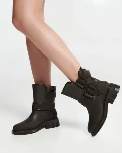 Boots*Melissa Bang Boot Brown