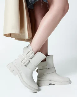 Boots*Melissa Bang Boot Beige