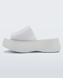 Slides|Platforms*Melissa Becky Grey