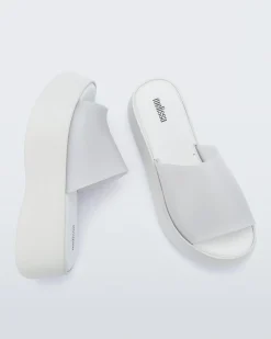 Slides|Platforms*Melissa Becky Grey
