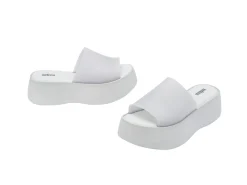 Slides|Platforms*Melissa Becky Grey