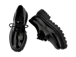 Sneakers|Loafers*Melissa Charlotte