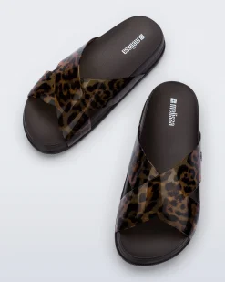Slides*Melissa Cozy Cross Dark Brown