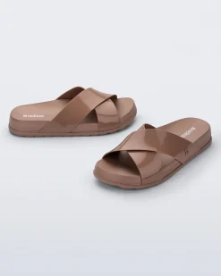 Slides*Melissa Cozy Cross Brown