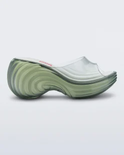 Slides*Melissa Quantum Platform Transparent Green